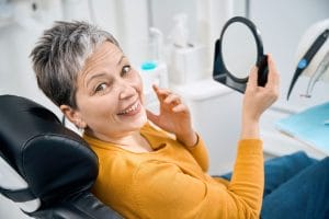 Supporting Your Parent’s Oral Health When Dental Decisions Feel Hard